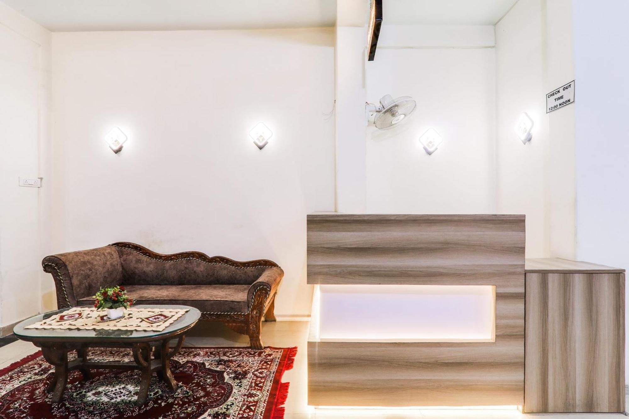Hotel O Shree Hotel Mriduni Varanasi Eksteriør bilde